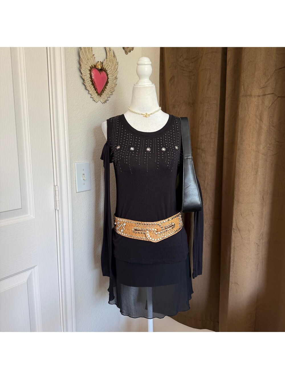 Rock & Republic Black Studded Cold Shoulder Top XS Grommet Long Sleeve